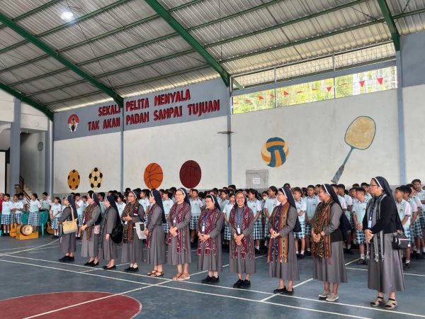 KUNJUNGAN SUSTER FORMATUR KONGREGASI SUSTER-SUSTER YESUS MARIA YOSEPH