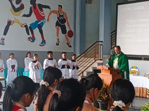 Pelaksanaan Misa Jumat Pertama Setiap Bulan